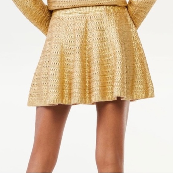 Gold Metallic Crochet Mini Skater Circle Skirt Disneybound Costume 8-10 NWT - Picture 5 of 12